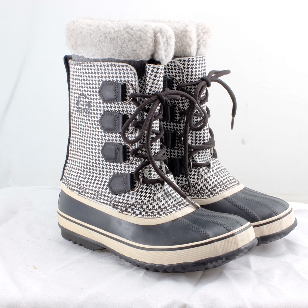 Sorel Tivoli Duck Boots Black & White Checks